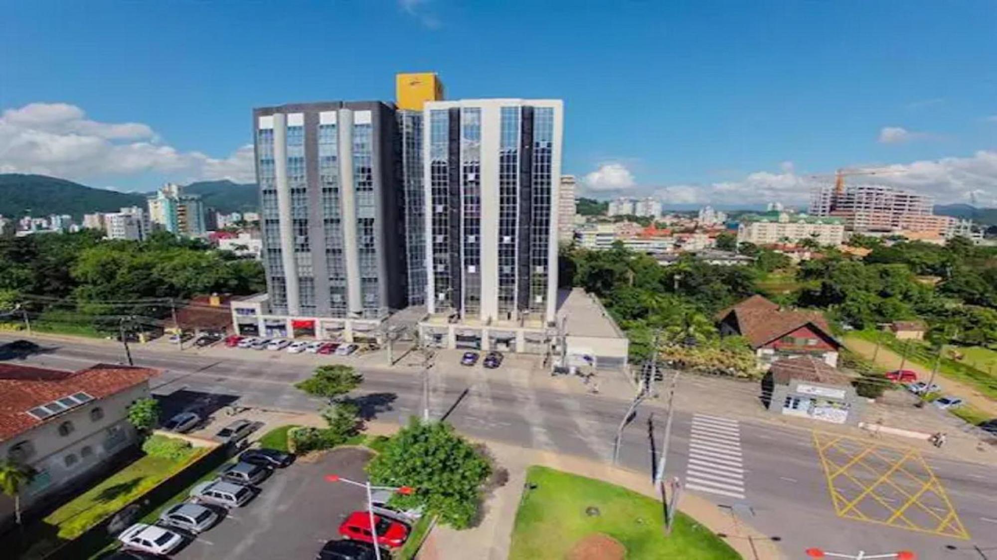 Saint Sebastian Flat 716 - Com Hidro! Ate 3 Pessoas, Duplex, No Centro * Jaraguá do Sul